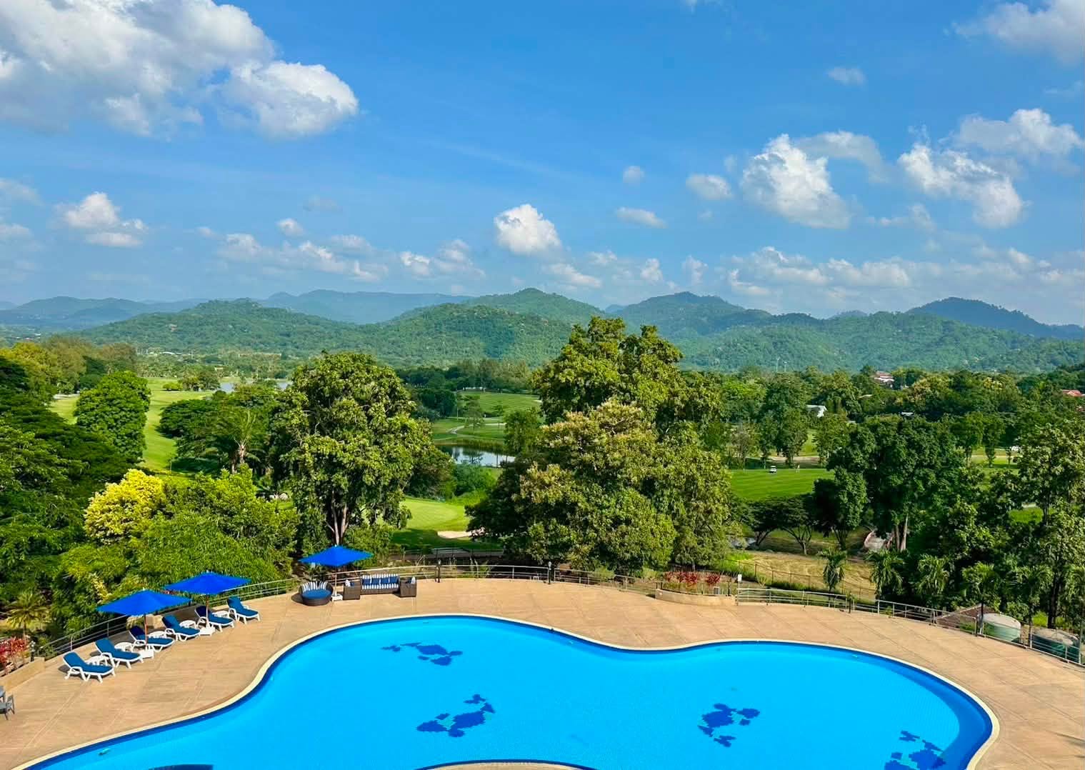 Sir James Country Club resort grounds