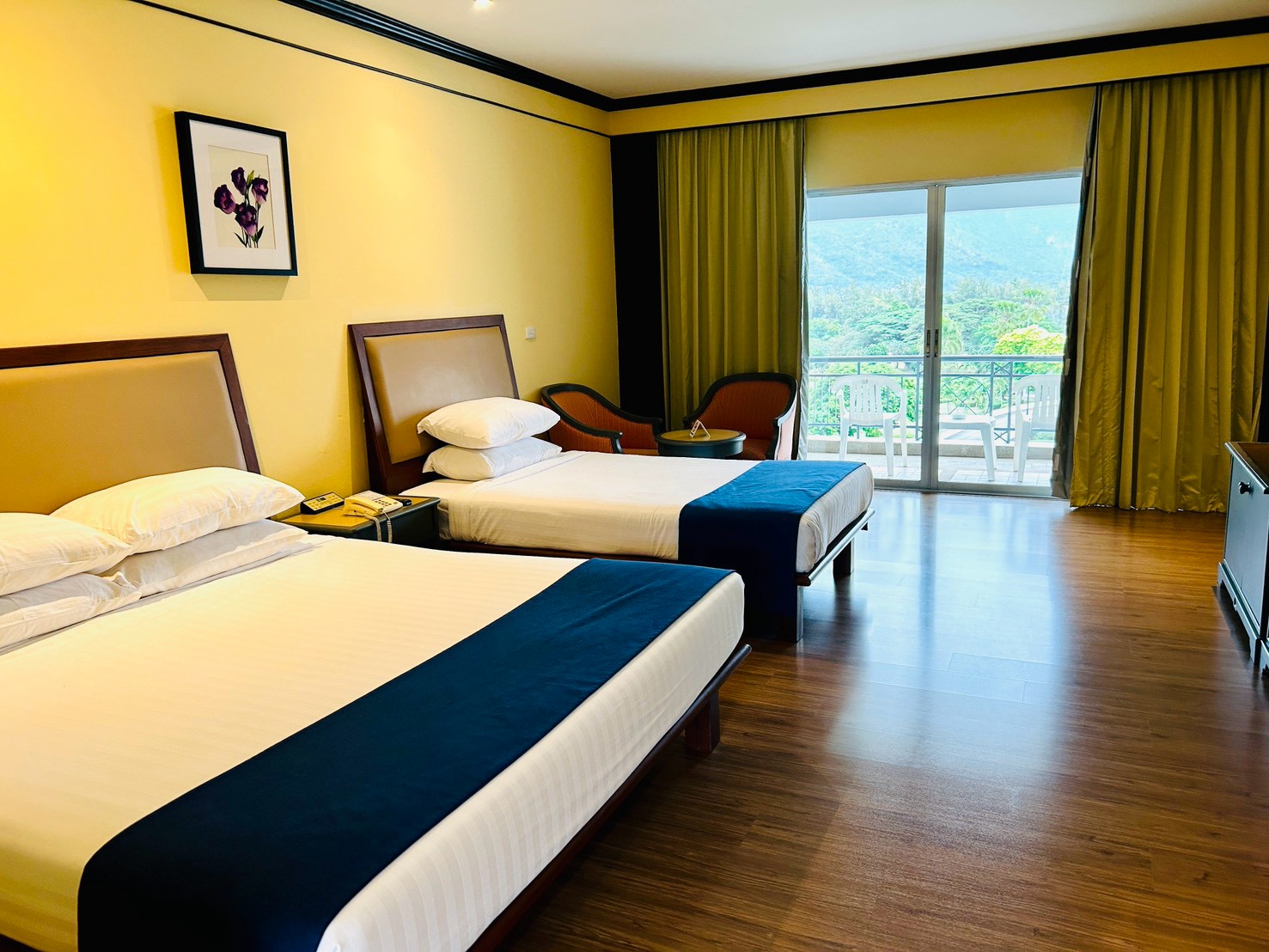 Superior Room
